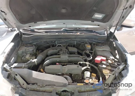 2015 Subaru Forester 2.5I Premium z USA, uszkodzony, nr VIN JF2SJAGC5FH440108